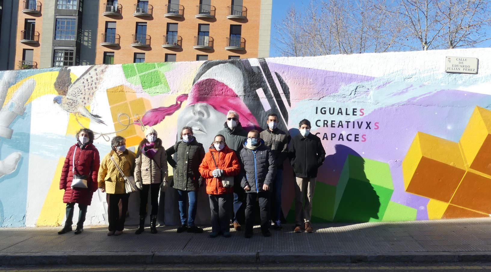 Los creadores zamoranos comparten el muro "Iguales, creativxs y capaces" con Leo Harlem
